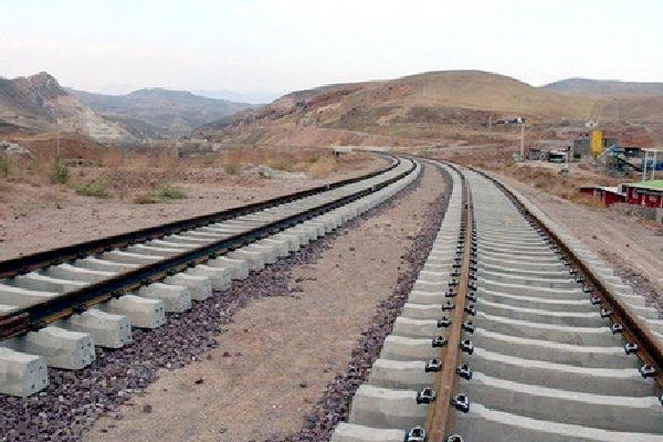 اختصاص اعتبار برای تکمیل راه آهن یزد – اقلید