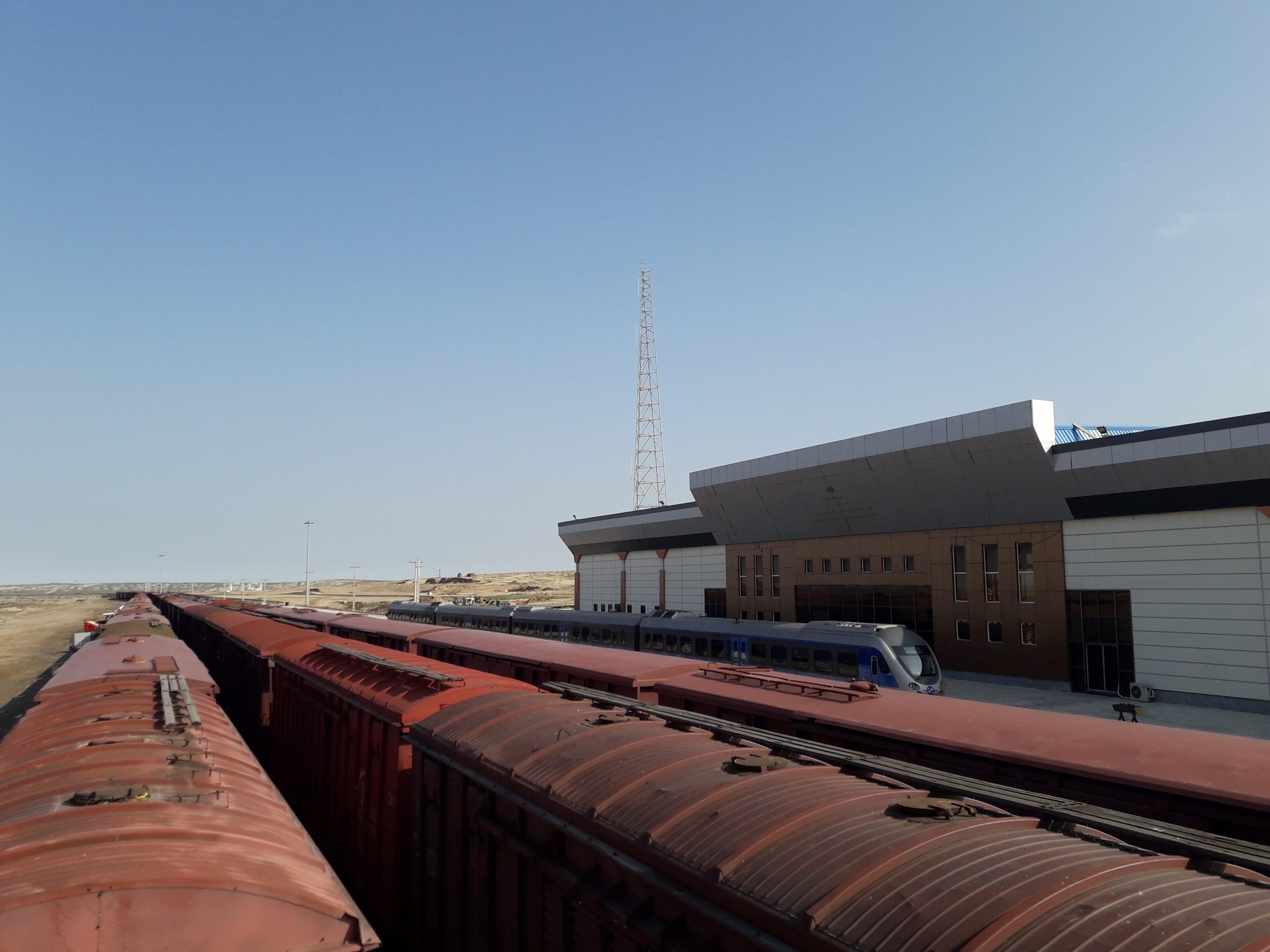 توقف ۹۰۰ واگن در مرز ترکمنستان/ ۸۰ درصد مرزهای تجاری فعال است
