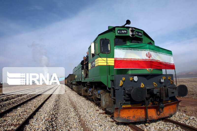 ترانزیت بار از راه‌آهن آذربایجان ۷۴ درصد افزایش یافت