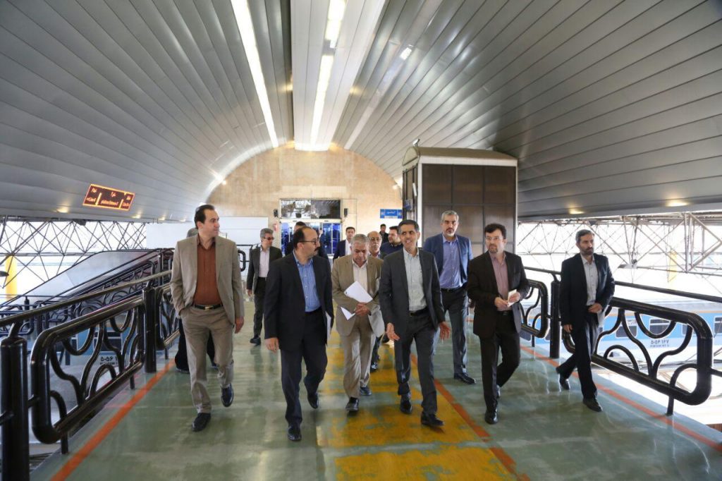 بازدید مدیرعامل راه آهن از ایستگاه راه آهن تهران