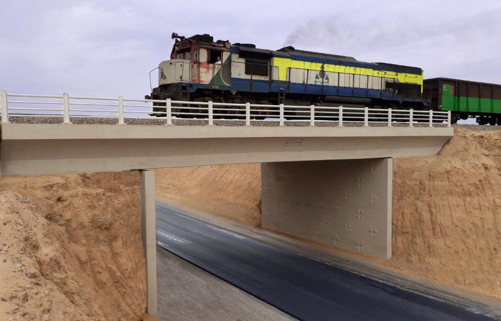 پروژه احداث پل راه آهن نوش آباد کاشان