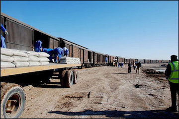مدیرکل بازرگانی بین‌الملل راه‌آهن: صادرات سیمان از طریق راه‌آهن به آسیای مرکزی تسهیل شد