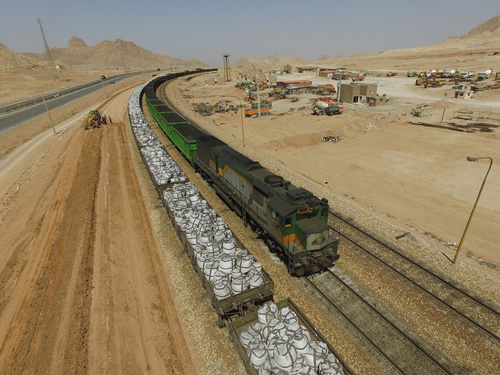 رشد ۱۲ درصدی بارگیری بار صادراتی در راه آهن یزد