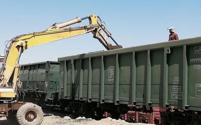 شروع حمل ریلی محموله کود شیمیایی در راه‌ آهن تهران