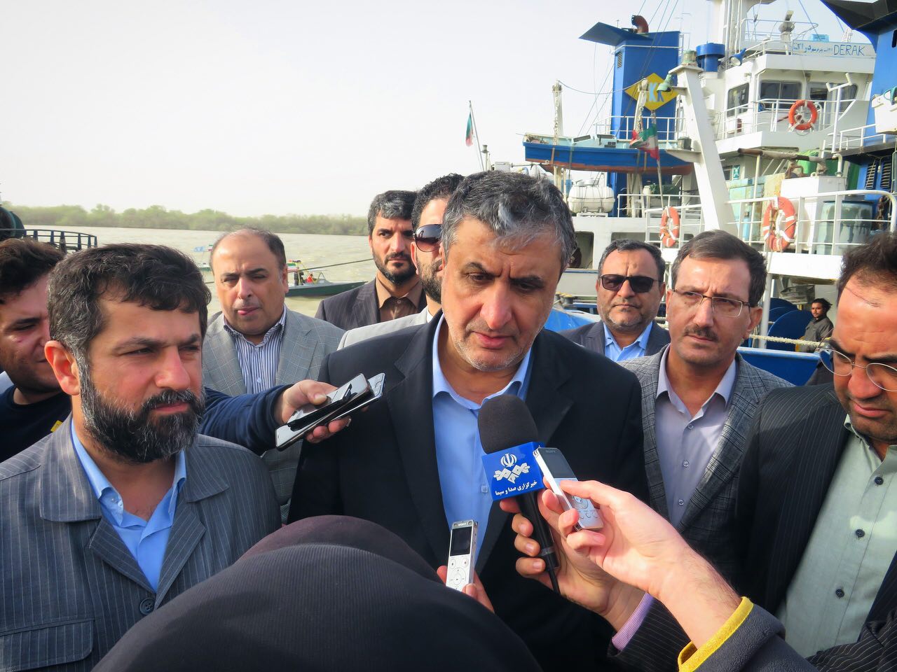 تاکید وزیر راه و شهرسازی بر توسعه خطوط ریلی استان خوزستان