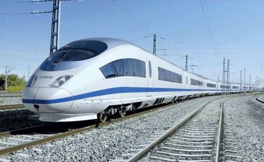 قطار سریع السیر تهران – قم – اصفهان در ایستگاه تامین اعتبار