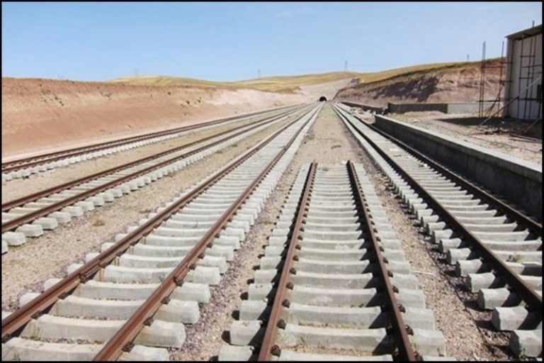 وام ۶۰ میلیون یورویی ایتالیا برای ساخت راه آهن خواف- هرات در مجلس افغانستان تصویب شد