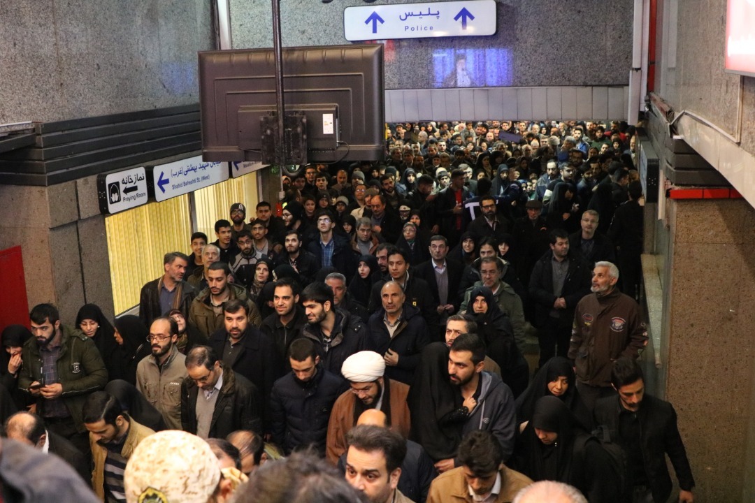 جابجایی ۹۰۰ هزار نفر از شهروندان و شرکت کنندگان در نمازجمعه توسط متروی تهران