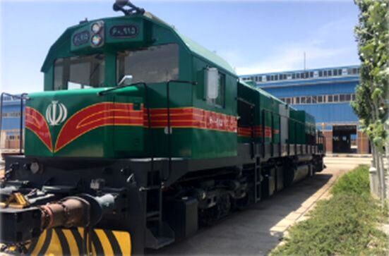 سه دستگاه لکوموتیو مانوری راه‌آهن کرمان بازسازی شد