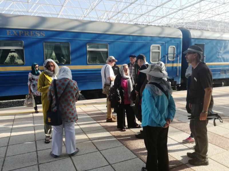راه اندازی قطار مسافری و گردشگری پنج ستاره فدک
