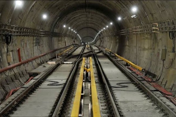 صرف ۵ هزار میلیارد تومان طی دو سال برای احداث مترو اصفهان/ لزوم توسعه قطارهای حومه‌ای به منظور ساماندهی حاشیه شهرها
