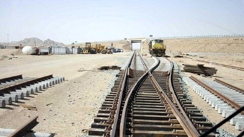 پیشرفت طرح بزرگ راه‌آهن مشهد – زاهدان به ۷۰ درصد رسید