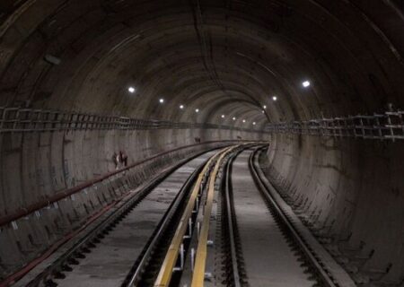 پوشش کامل آنتن دهی تلفن همراه در تونل زیر زمینی راه‌آهن تهران