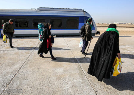 قطارهای فوق العاده مشهد به زنجان و بالعکس راه اندازی شد