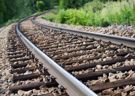 نیاز به اعتبار دو ونیم همتی برای تکمیل راه آهن یزد –اقلید