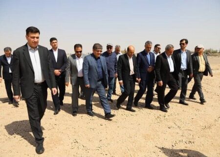 بازدید معاون وزیر راه از راه‌آهن اصفهان