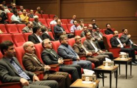 کارکنان راه‌آهن خود را خادم زوار امام رضا (ع) می‌دانند