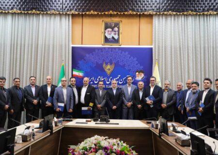 تقدیر از ۱۱ مدرس برتر راه آهن