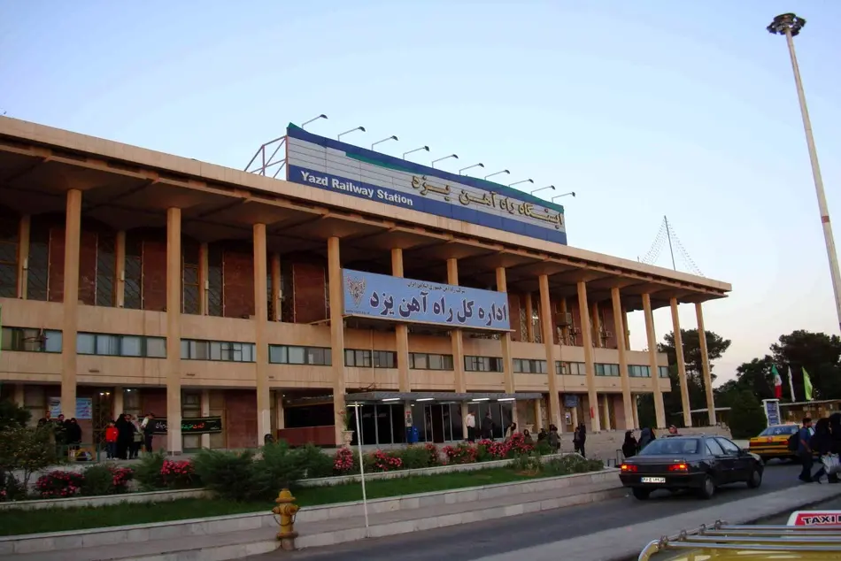 راه اندازی قطار مثلث گردشگری ایران در یزد