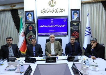 بیش از هزار میلیارد تومان اعتبار به راه‌آهن شرق کشور تزریق شد