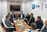 معاون وزیر راه و شهرسازی با مدیران شرکت‌های ریلی روسیه دیدار کرد