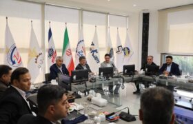 بازدید مدیرعامل راه آهن از کارخانه های گروه صنعتی زر