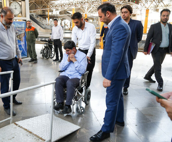 فصل جدید خدمات به جامعه معلولین کشور در راه‌آهن