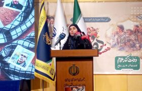 وزیر راه و شهرسازی در هفته دفاع مقدس از حماسه آفرینان راه آهن در جنگ ۱۲ روزه تقدیر کرد