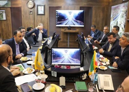 توسعه حمل‌ونقل ریلی در استان بدون هم‌افزایی دستگاه‌های مرتبط ممکن نیست