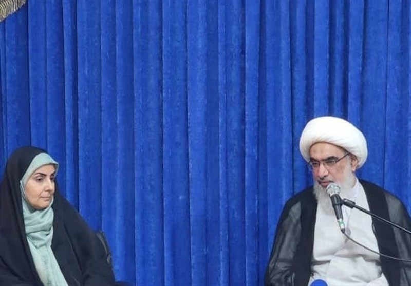 وزیر راه بر تکمیل پروژه‌های زیرساختی بوشهر تاکید کرد