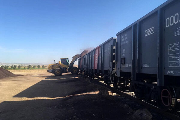 ثبت رکورد جدید بارگیری هفتگی در آبان‌ماه توسط راه‌آهن شمال یک