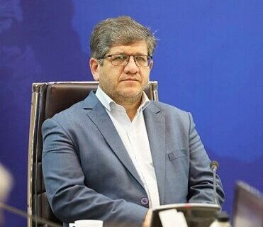 آغاز عملی واگذاری فعالیت‌ها به بخش خصوصی از طریق قطار کامل