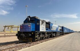 قائم مقام راه آهن از میزان صرفه جویی حمل‌ونقل ریلی به بیش از ۱.۵ میلیارد دلار در سال خبر داد