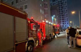 نجات ۲۰ نفر از وقوع آتش‌سوزی در یک مجتمع مسکونی در شهرک راه‌آهن