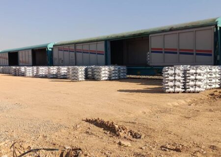 آغاز بارگیری یک‌هزار تن شمش آلومینیوم از راه آهن فارس به ترکیه