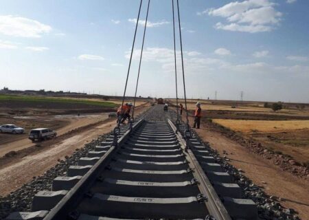 شتاب گرفتن طرح دوخطه سازی راه آهن زنجان – قزوین