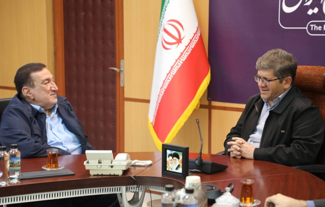 مشاور وزیر راه و شهرسازی از پیشگامی راه‌آهن در امور ایثارگران تقدیر کرد