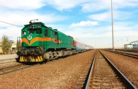 دریافت تندیس تحول دیجیتال از وزارت ارتباطات توسط دفتر هوشمندسازی راه‌ آهن