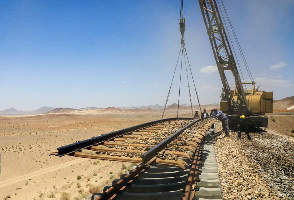 اجرایی شدن طرح اتصال شهرک صنعتی شکوهیه قم به راه‌آهن در بهمن ماه