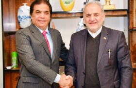 وزیر راه آهن پاکستان بر بهره‌برداری از حوزه ریلی در تقویت تجارت با ایران تاکید کرد