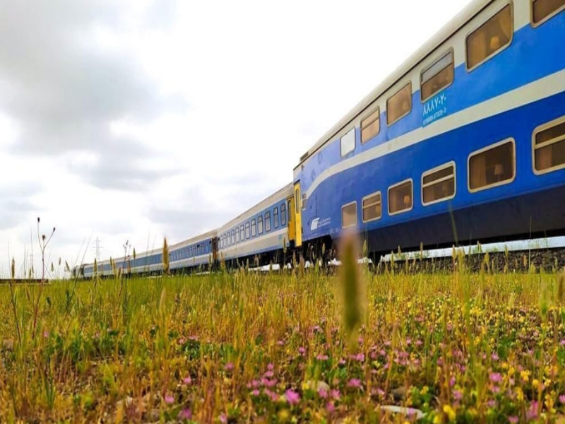 خرید اینترنتی بلیط قطار بدون صف و معطلی