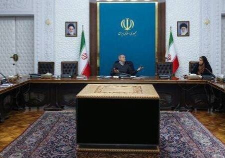 رئیس‌جمهور بر لزوم توسعه حمل و نقل ریلی حومه‌ای تهران تاکید کرد