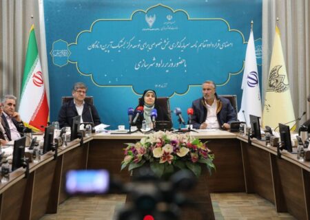 امضای بزرگترین قرارداد سرمایه گذاری لکوموتیو در تاریخ راه آهن